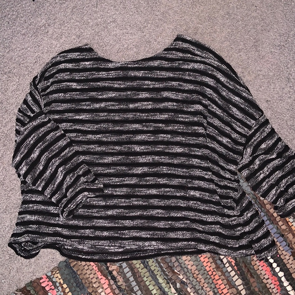 cropped sweater
